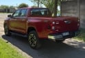 Camionetas - Toyota Hilux 2023 Diesel 300Km - En Venta