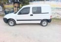 Utilitarios - Peugeot Partner 2017 Diesel 175000Km - En Venta