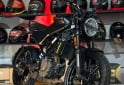 Motos - Husqvarna SVARTPILEN 200 2023 Nafta 9800Km - En Venta