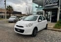 Autos - Nissan March 2014 Nafta 180000Km - En Venta