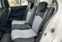 Autos - Nissan March 2014 Nafta 180000Km - En Venta