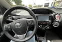 Autos - Toyota ETIOS 2017 Nafta 80000Km - En Venta