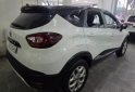 Autos - Renault Captur zen 2017 Nafta 117000Km - En Venta