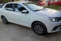 Autos - Renault Logan intense 2025 GNC 70000Km - En Venta
