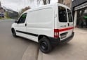 Utilitarios - Peugeot Partner 2018 GNC 130000Km - En Venta
