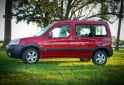 Utilitarios - Peugeot Partner Patagonica 2018 Nafta 170000Km - En Venta