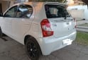 Autos - Toyota Etios xls 2016 GNC 130000Km - En Venta