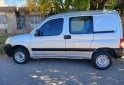 Utilitarios - Peugeot Partner 2017 Nafta 165000Km - En Venta