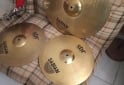 Instrumentos Musicales - BATERIA COMPLETA (bombo 24" y demas) madera maple araucaria laqueada - En Venta