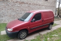 Utilitarios - Peugeot Partner furgón 2000 Diesel 300000Km - En Venta