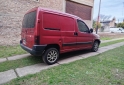 Utilitarios - Peugeot Partner furgón 2000 Diesel 300000Km - En Venta