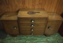 Hogar - Cómoda con espejo redondo antiguo de año 1930 - En Venta