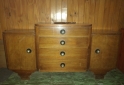 Hogar - Cómoda con espejo redondo antiguo de año 1930 - En Venta