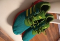 Indumentaria - Excelente Par de Zapas Adidas Originales Modelo Bounce Talle USA 11 Impecable Estado - En Venta