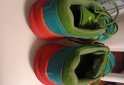 Indumentaria - Excelente Par de Zapas Adidas Originales Modelo Bounce Talle USA 11 Impecable Estado - En Venta