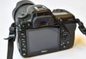 Electrónica - CÁMARA FOTOGRÁFICA NIKON D 7500 con lente AF-S NIKON 18-140 mm VR - En Venta