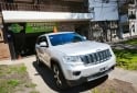 Camionetas - Chrysler Gran Cherokee Overland 2012 Nafta 150000Km - En Venta