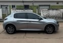 Autos - Peugeot 208 Allure AT 2025 Nafta 9000Km - En Venta