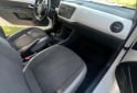 Autos - Volkswagen Up highline 2015 Nafta 120000Km - En Venta