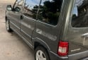 Utilitarios - Peugeot Partner 2012 Diesel 265000Km - En Venta