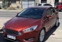 Autos - Ford Focus titanium 2017 Nafta 110000Km - En Venta