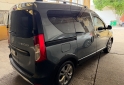 Utilitarios - Renault Kangoo 2024 Nafta 44000Km - En Venta