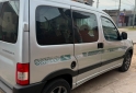 Utilitarios - Peugeot Partner 2021 Nafta 168000Km - En Venta