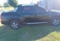 Camionetas - Renault Oroch 2.0 Uotsider 2017 GNC 110000Km - En Venta