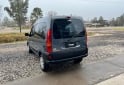 Autos - Renault Kangoo authentique 2011 Diesel 78000Km - En Venta