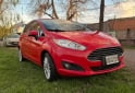 Autos - Ford Titunium PowerPoint shift 2015 Nafta 118000Km - En Venta