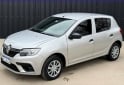 Autos - Renault Sandero 2020 Nafta 95000Km - En Venta