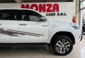 Camionetas - Toyota Hilux SRX AT 4X4 2016 Diesel 200000Km - En Venta