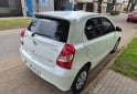Autos - Toyota Etios 2017 Nafta 139000Km - En Venta
