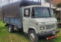 Utilitarios - Mercedes Benz 608 2026 Diesel 123456Km - En Venta