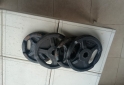 Deportes - Excelente Par de Mancuernas Cromadas Macizas Premium con Rosca y 20 Kg de Discos con Agarre - En Venta