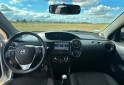 Autos - Toyota Etios 2021 Nafta 50000Km - En Venta