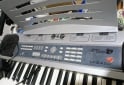 Instrumentos Musicales - Teclado con pie - En Venta