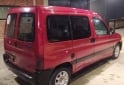 Autos - Peugeot 1.9 Furgon 5 plazas 2006 Diesel 226000Km - En Venta
