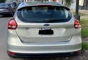 Autos - Ford FOCUS L/14 1.6 5 P S 2015 Nafta 130000Km - En Venta