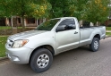 Camionetas - Toyota HILUX 4X2 CAB SIMPLE TD 2006 Diesel 300000Km - En Venta