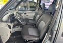 Utilitarios - Renault kangoo 2014 Nafta 187000Km - En Venta