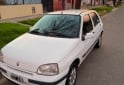 Autos - Renault Clio 1998 Nafta 246000Km - En Venta