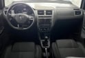 Autos - Volkswagen Fox connect 2019 Nafta 80400Km - En Venta