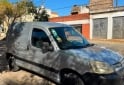 Utilitarios - Peugeot Partner 2011 GNC 111111Km - En Venta