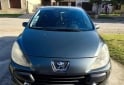 Autos - Peugeot Sedan 2010 Nafta 175000Km - En Venta