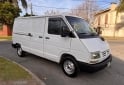 Utilitarios - Renault Trafic larga 2002 Diesel 480Km - En Venta