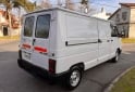 Utilitarios - Renault Trafic larga 2002 Diesel 480Km - En Venta