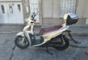 Motos - Kymco Peoples 2023 Nafta 4400Km - En Venta