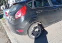 Autos - Ford Fiesta Titanium 2015 Nafta 110000Km - En Venta