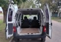 Utilitarios - Peugeot Partner 2012 Nafta 345000Km - En Venta